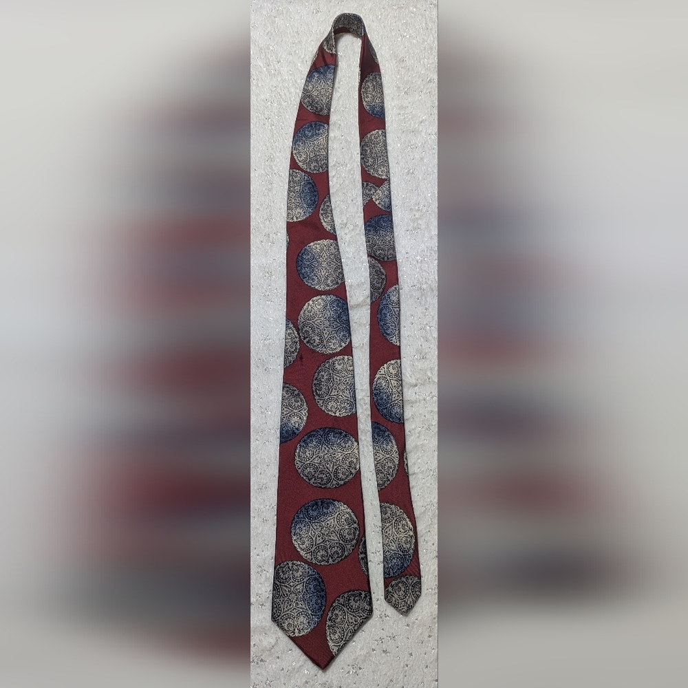 Vintage Salvatori Silk Tie Burgundy Paisley Medallion Classic 57”